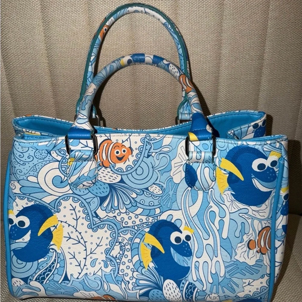 Finding Nemo Loungefly purse - Picture 2 of 4